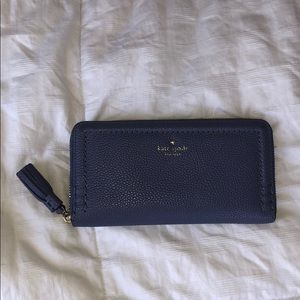 Kate Spade tassel wallet